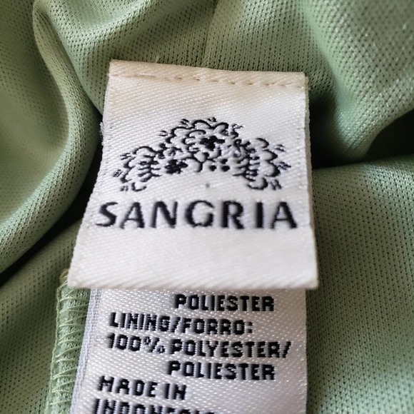 Sangria Green Sleeveless Formal Dress Size 12 - Picture 3 of 11